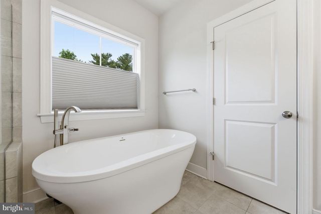 17086 OXLEY FARM RD, Poolesville, MD 20837