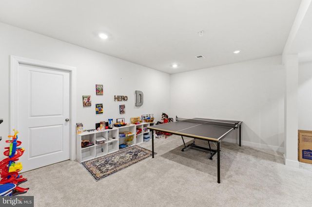 17086 OXLEY FARM RD, Poolesville, MD 20837
