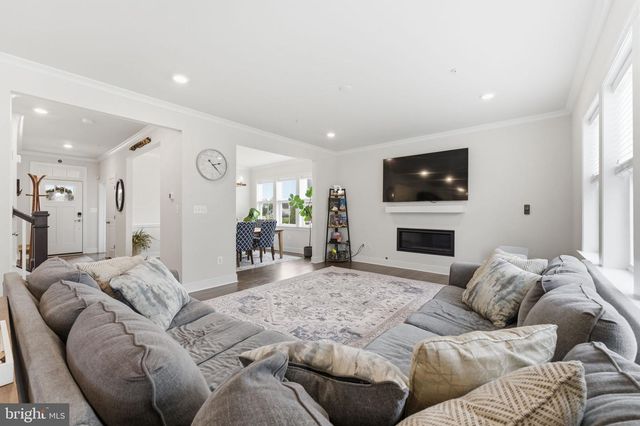 17086 OXLEY FARM RD, Poolesville, MD 20837