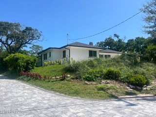 111 Lenox Avenue, Daytona Beach, FL 32118