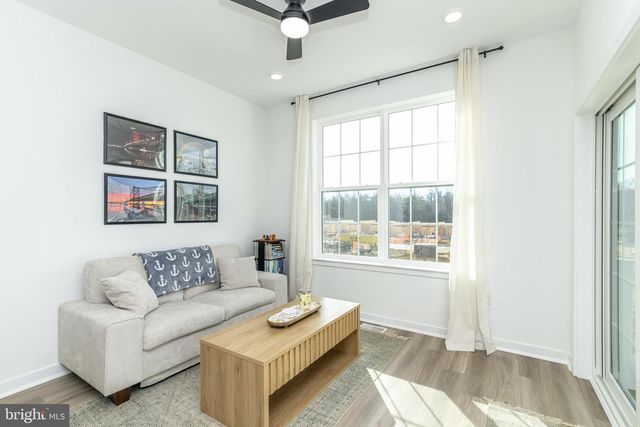 41 BARNES WAY, Sicklerville, NJ 08081