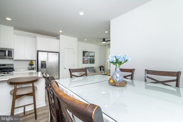 41 BARNES WAY, Sicklerville, NJ 08081