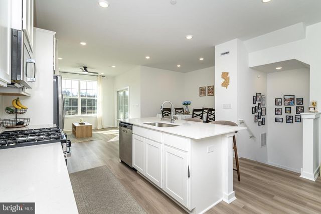 41 BARNES WAY, Sicklerville, NJ 08081