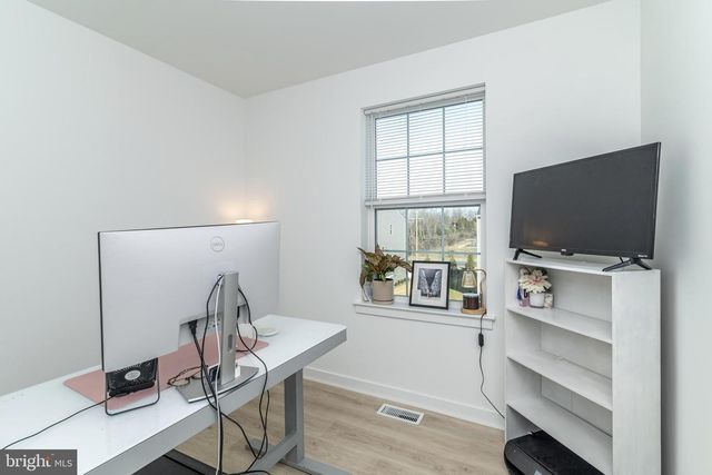 41 BARNES WAY, Sicklerville, NJ 08081