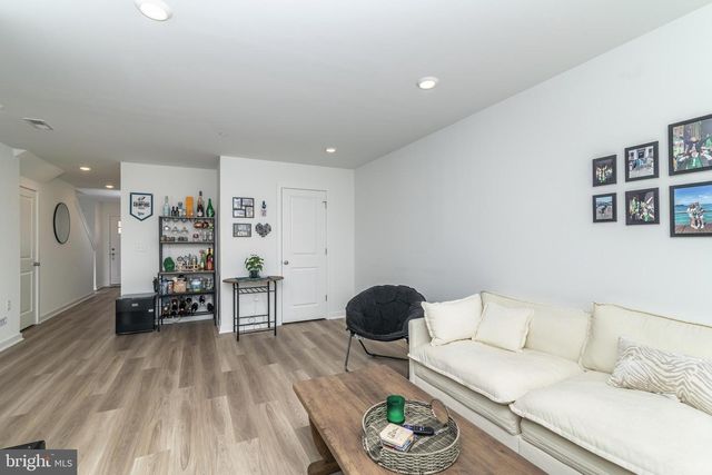 41 BARNES WAY, Sicklerville, NJ 08081