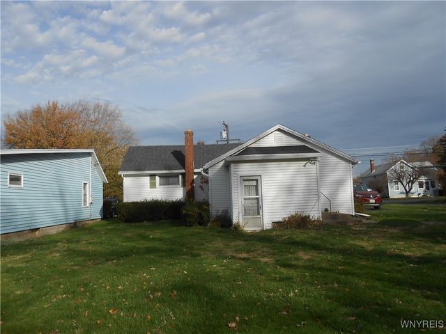 610 Moore Street, Albion, NY 14411