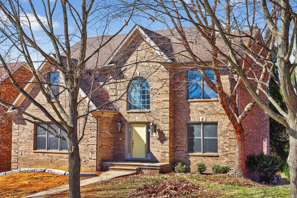 913 Belmere Drive, Lexington, KY 40509