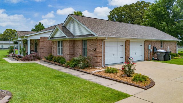 211 Larkspur Lane, Paducah, KY 42003
