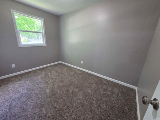 137 Staunton Avenue, Churubusco, IN 46723