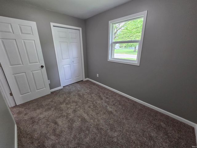 137 Staunton Avenue, Churubusco, IN 46723