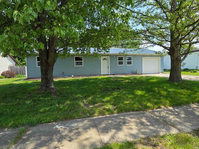 137 Staunton Avenue, Churubusco, IN 46723