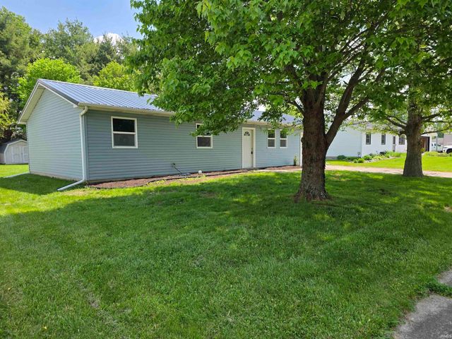 137 Staunton Avenue, Churubusco, IN 46723