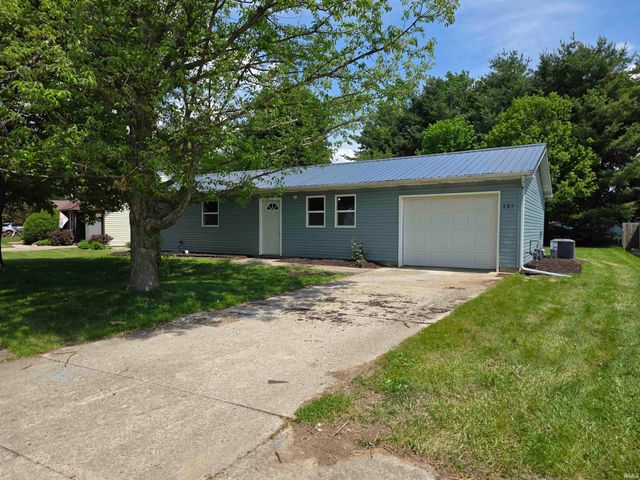 137 Staunton Avenue, Churubusco, IN 46723