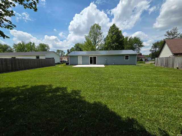 137 Staunton Avenue, Churubusco, IN 46723
