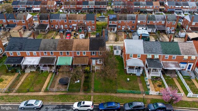 1921 DINEEN, Baltimore, MD 21222