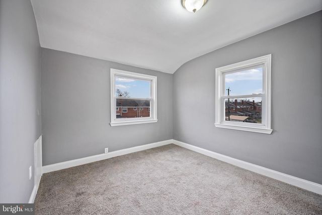 1921 DINEEN, Baltimore, MD 21222