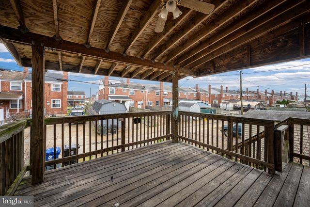 1921 DINEEN, Baltimore, MD 21222