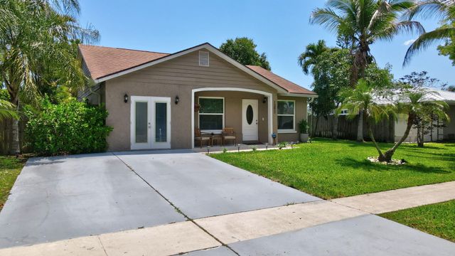 1392 Thornridge Lane, Royal Palm Beach, FL 33411