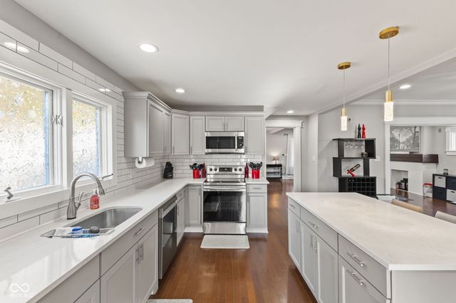 131 E 36th Street, Indianapolis, IN 46205