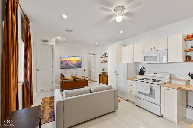 131 E 36th Street, Indianapolis, IN 46205