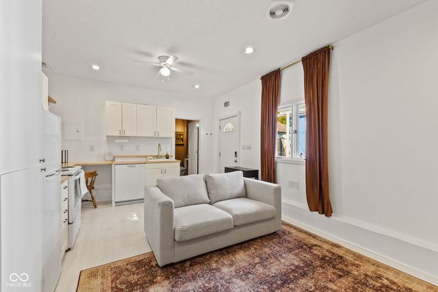 131 E 36th Street, Indianapolis, IN 46205