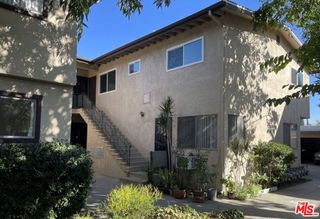 6610 Whitsett Avenue 7, North Hollywood, CA 91606