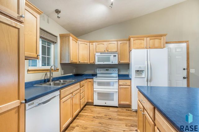 4100 N Jans Dr Drive, Sioux Falls, SD 57107