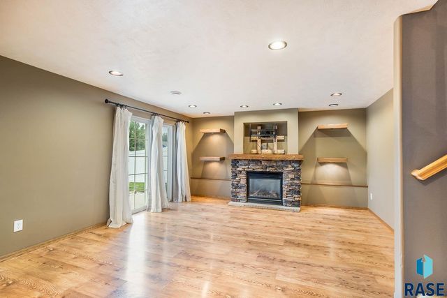 4100 N Jans Dr Drive, Sioux Falls, SD 57107