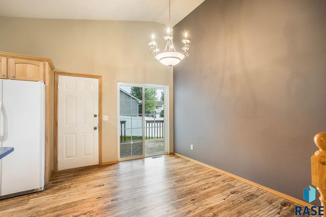 4100 N Jans Dr Drive, Sioux Falls, SD 57107