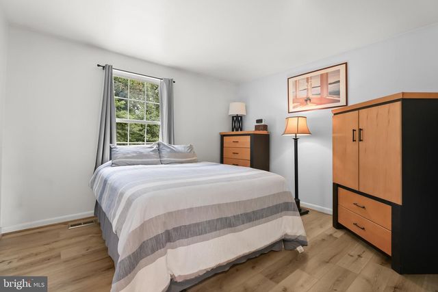 16 RITTERS LN, Owings Mills, MD 21117