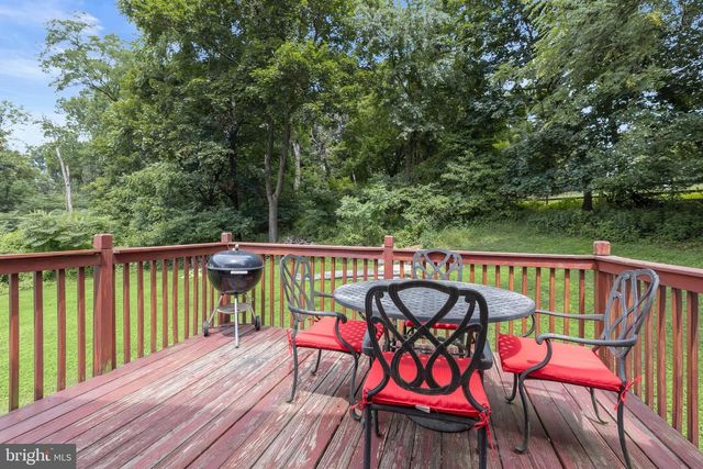 16 RITTERS LN, Owings Mills, MD 21117
