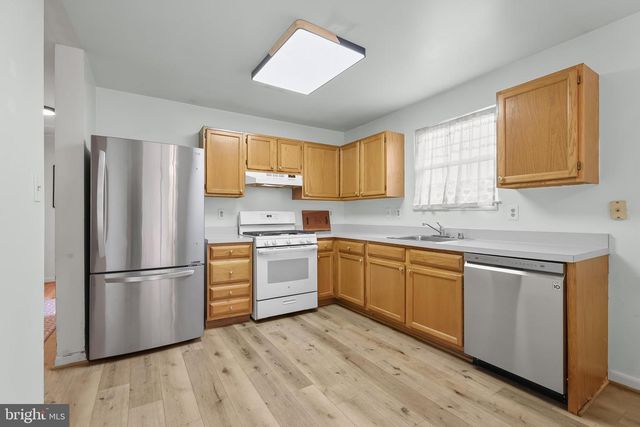 16 RITTERS LN, Owings Mills, MD 21117