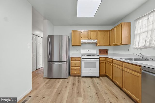 16 RITTERS LN, Owings Mills, MD 21117