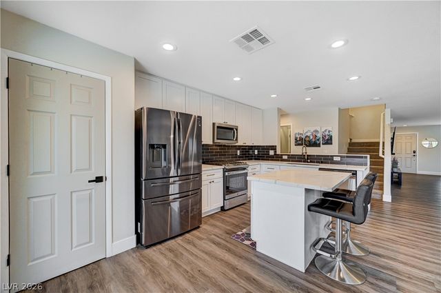 4916 Apache Valley Avenue, Las Vegas, NV 89131