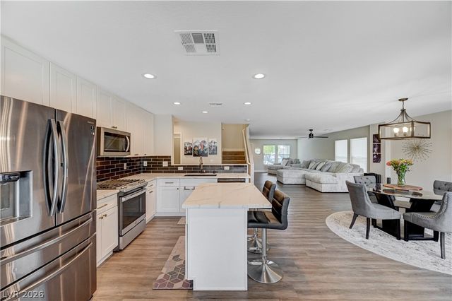 4916 Apache Valley Avenue, Las Vegas, NV 89131