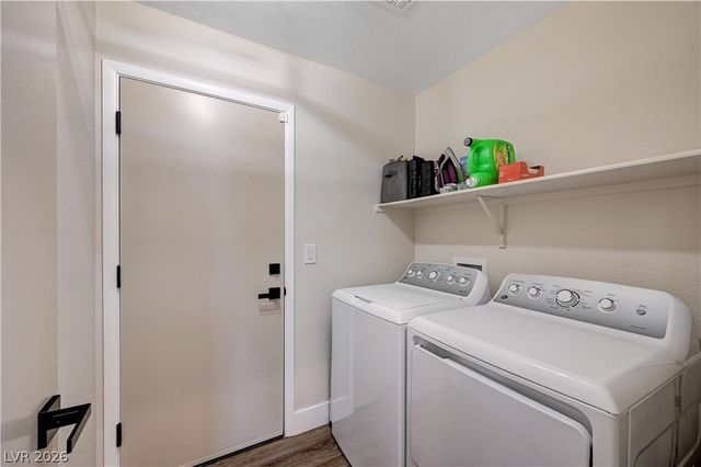 4916 Apache Valley Avenue, Las Vegas, NV 89131