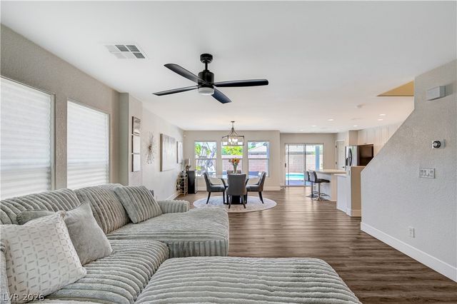4916 Apache Valley Avenue, Las Vegas, NV 89131
