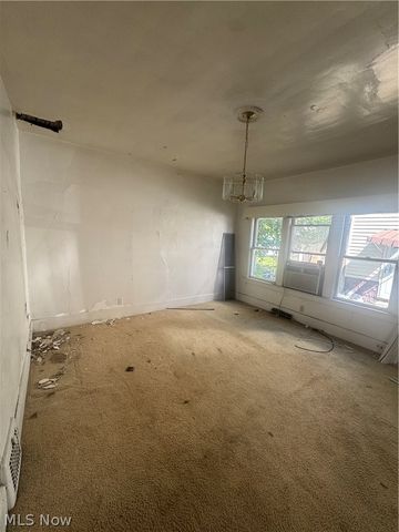 794 Fairgreen Avenue, Youngstown, OH 44510
