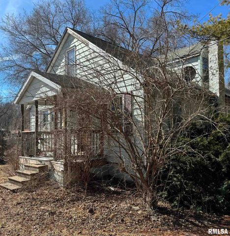 1325 N PARK Road, West Peoria, IL 61604