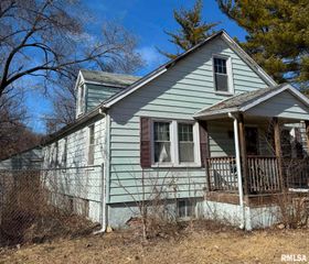 1325 N PARK Road, West Peoria, IL 61604