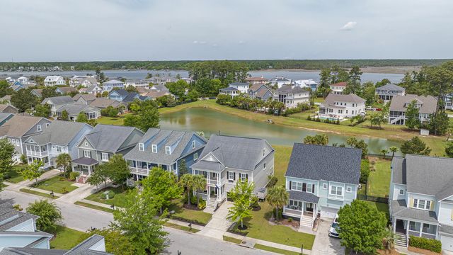 1185 Ayers Plantation Way, Mount Pleasant, SC 29466