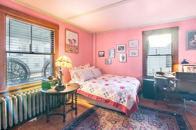 39 Williston Street, Brattleboro, VT 05301