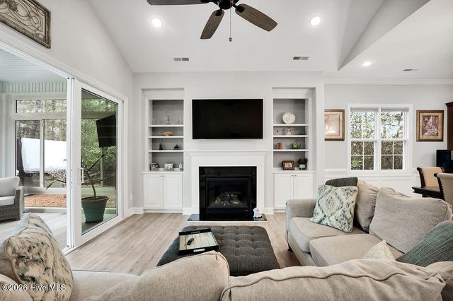 1244 N Sleepy Oak Lane, Leland, NC 28451