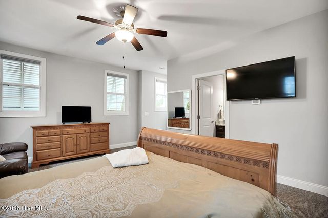 1244 N Sleepy Oak Lane, Leland, NC 28451