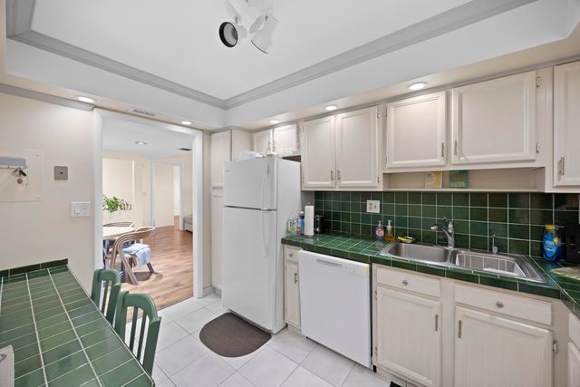 10777 W Sample Road 508, Coral Springs, FL 33065