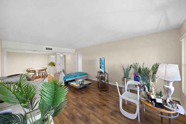 10777 W Sample Road 508, Coral Springs, FL 33065