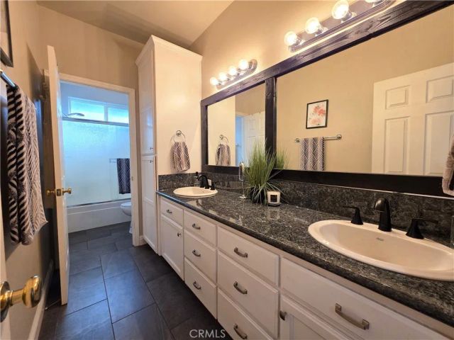 63 Glenbrook Court, Chico, CA 95973