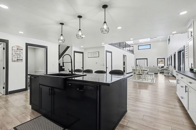 17895 Marl Lake Road, White Pigeon, MI 49099