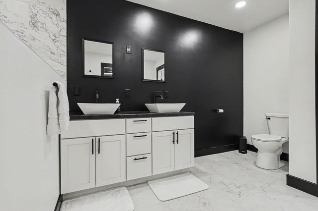 17895 Marl Lake Road, White Pigeon, MI 49099