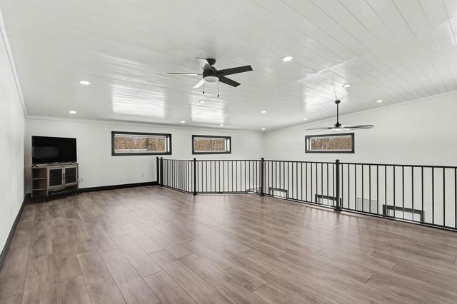 17895 Marl Lake Road, White Pigeon, MI 49099